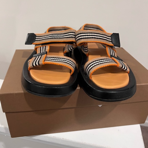 Burberry trimmed stripped sandals - Picture 2 of 7